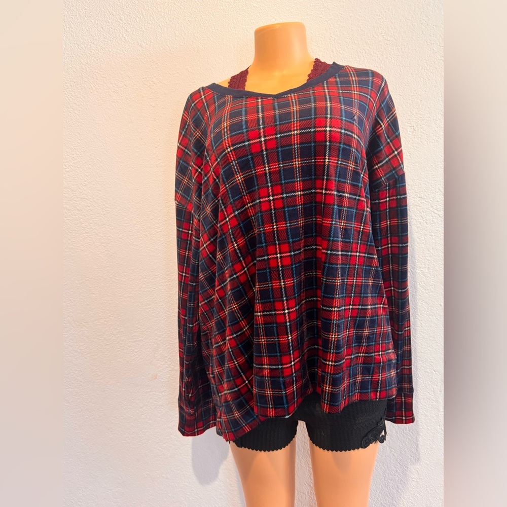 NWT Red and Blue Plaid Long SleevE PJ XXL NÁUTICA TOP